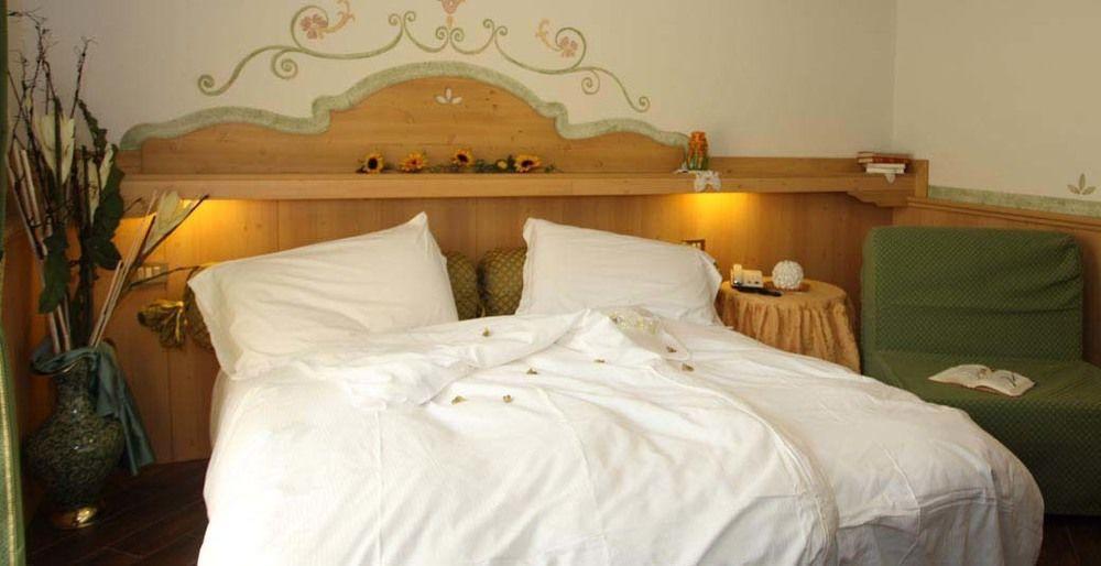 Hotel Negritella Fai Della Paganella Esterno foto