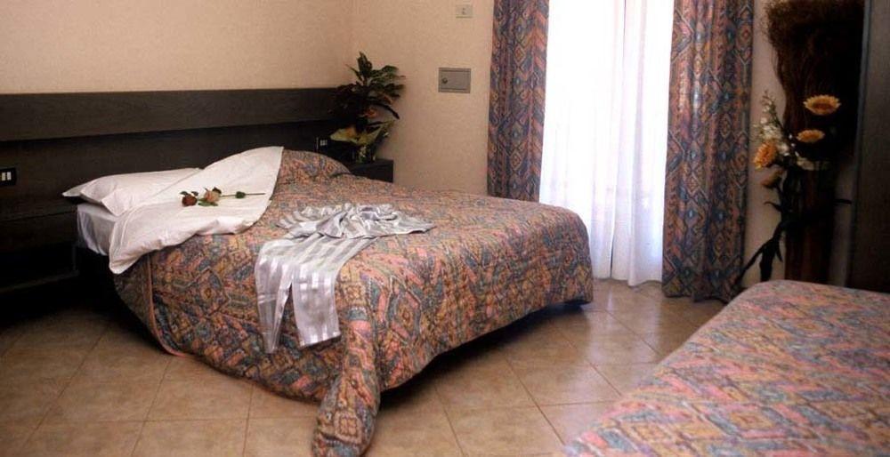 Hotel Negritella Fai Della Paganella Esterno foto