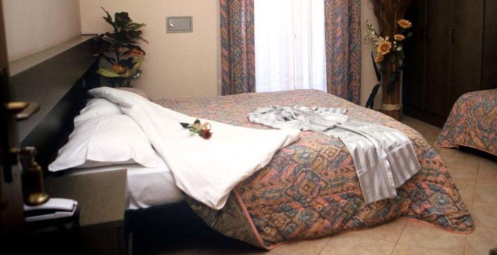 Hotel Negritella Fai Della Paganella Esterno foto